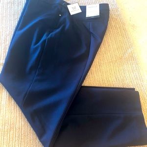 Rafaella Women's Ankle Pants in Navy